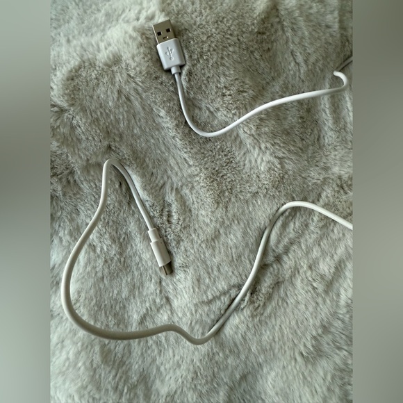 NWOT - USB Type C Charging Cables - Picture 3 of 4